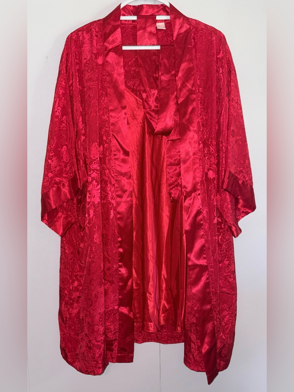 Adonna Red Satin Jacquard Robe & Nightgown 2 Pc Pajama Set M